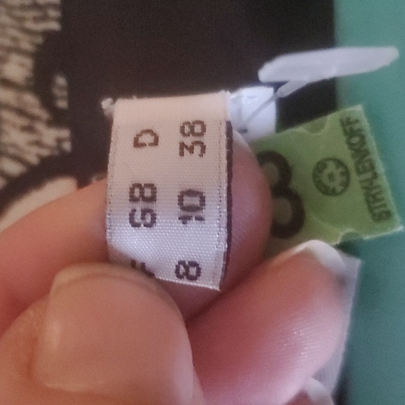 Moschino Donna Bubble Hem Dress. - Picture 4 of 10